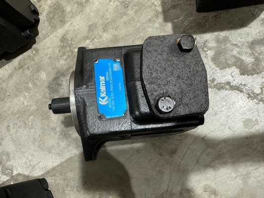 425817.8274 Hydraulische pompen Kalmar Reach Stacker onderdelen